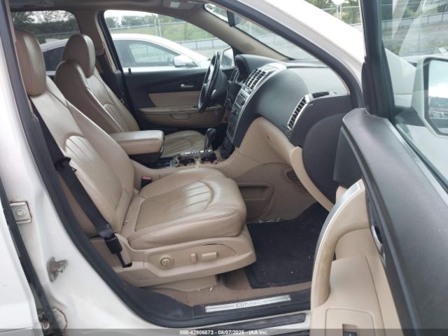 2010 GMC ACADIA 1GKLVNED9AJ102663 Photo 4