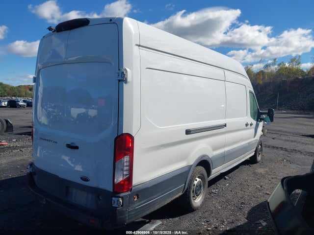 2020 FORD TRANSIT-250 CARGO VAN 1FTBR3X89LKA39626 Photo 3