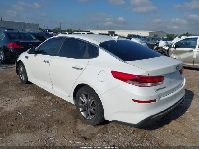 2019 KIA OPTIMA 5XXGT4L3XKG357349 Photo 2