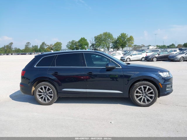 Продаж на аукціоні авто 2017 Audi Q7 3.0t Premium, vin: WA1LAAF7XHD039214, номер лоту: 42907031