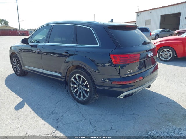 Продаж на аукціоні авто 2017 Audi Q7 3.0t Premium, vin: WA1LAAF7XHD039214, номер лоту: 42907031