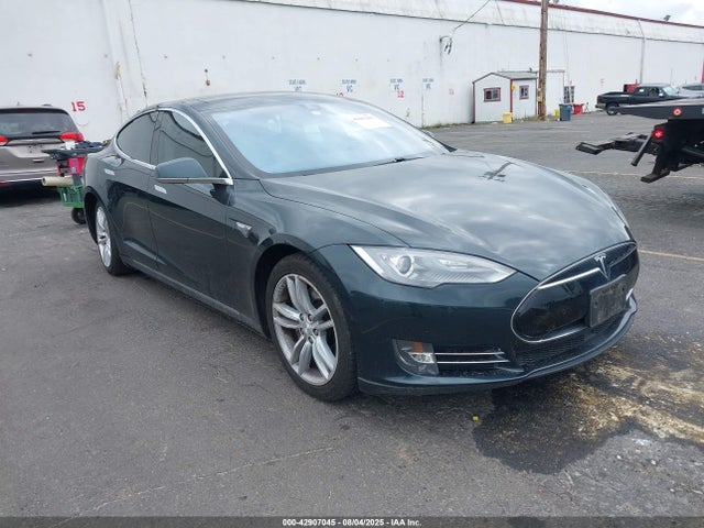 2014 TESLA MODEL S 5YJSA1H11EFP61475 Photo 0