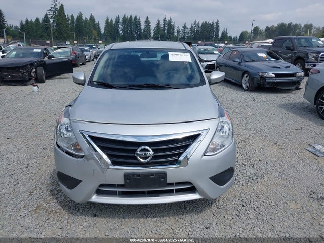 3N1CN7AP9HL881723 Nissan 2017