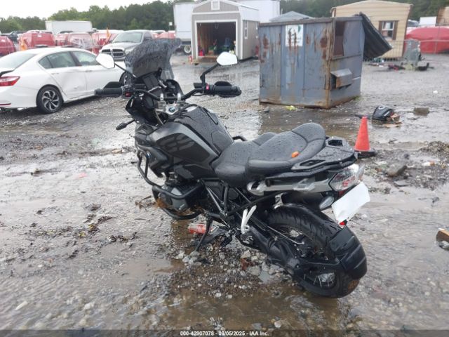 2021 BMW R 1250 WB10M0302M6E37808 Photo 2
