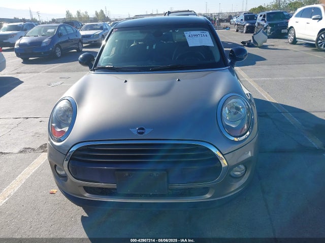 Mini 2017 2017 WMWXU1C34H2F78696 Image 12