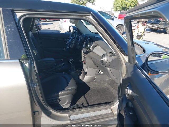 2017 MINI HARDTOP WMWXU1C34H2F78696 Photo 4