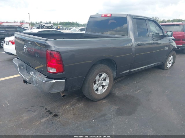 42907325 :رقم المزاد ، 1C6RR6FG5JS266342 vin ، 2018 Ram 1500 Tradesman  4x2 6'4 Box مزاد بيع