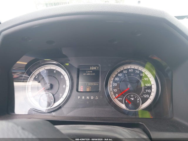 42907325 :رقم المزاد ، 1C6RR6FG5JS266342 vin ، 2018 Ram 1500 Tradesman  4x2 6'4 Box مزاد بيع