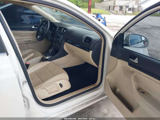 42907395 :رقم المزاد ، 3VWPL7AJ4CM689299 vin ، 2012 Volkswagen Jetta Sportwagen 2.0l Tdi مزاد بيع