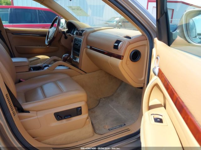 2005 PORSCHE CAYENNE WP1AA29P15LA25118 Photo 4