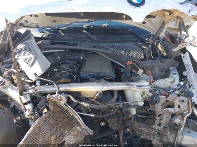 5UXKR0C59G0P29032 BMW 2016