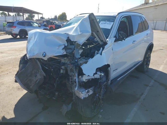 5UXKR0C59G0P29032 BMW 2016