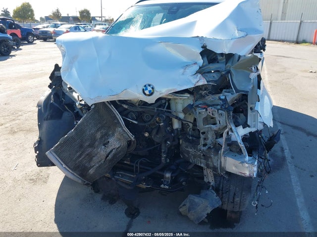 5UXKR0C59G0P29032 BMW 2016