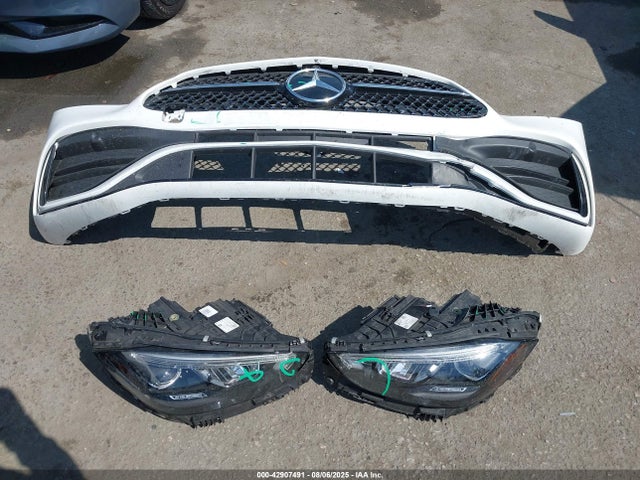 W1KAF4GB9RR237165 Mercedes-Benz m254