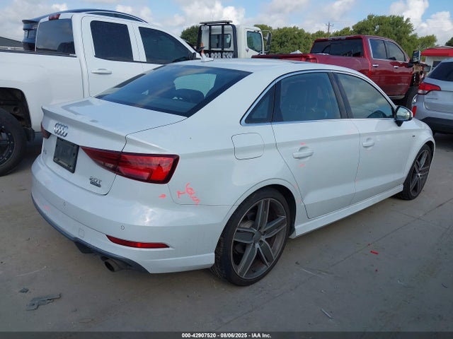 2017 AUDI A3 WAUJ8GFF9H1012703 Photo 3