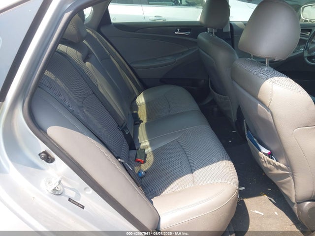 42907541 :رقم المزاد ، 5NPEC4AB9CH397896 vin ، 2012 Hyundai Sonata Se 2.0t مزاد بيع