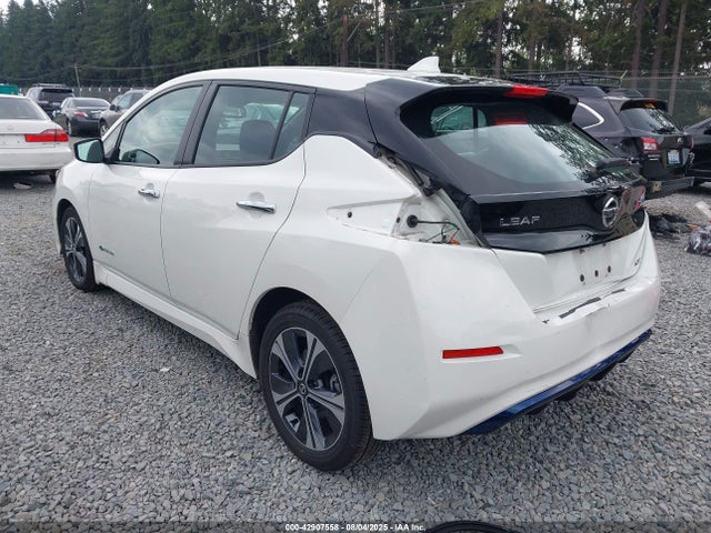 1N4AZ1CP8JC304319 Nissan 2018