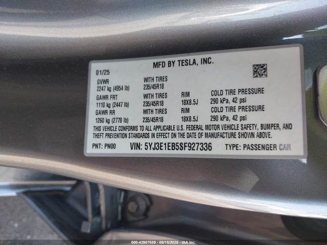 2025 TESLA MODEL 3 5YJ3E1EB5SF927336 Photo 8