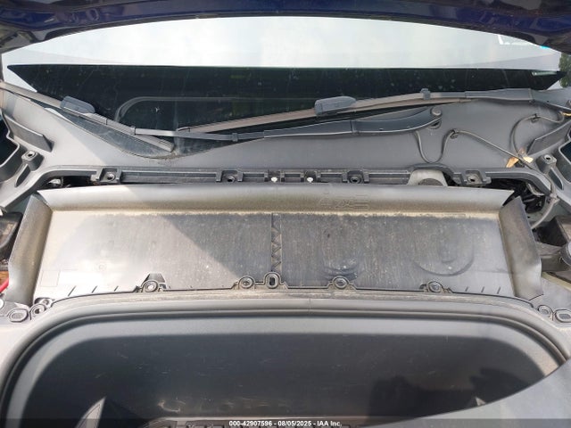 2023 TESLA MODEL Y 7SAYGDEE2PF669850 Photo 9