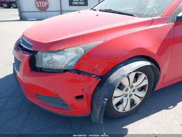 1G1PA5SG1E7177960 Chevrolet lwe