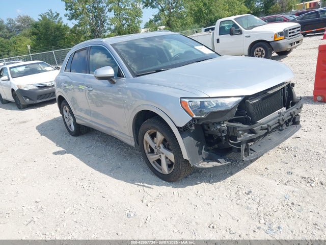 2020 AUDI Q3 WA1AECF32L1004634 Photo 0
