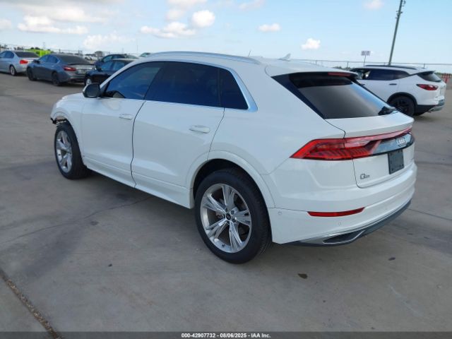 2023 AUDI Q8 WA1AVBF11PD025083 Photo 2