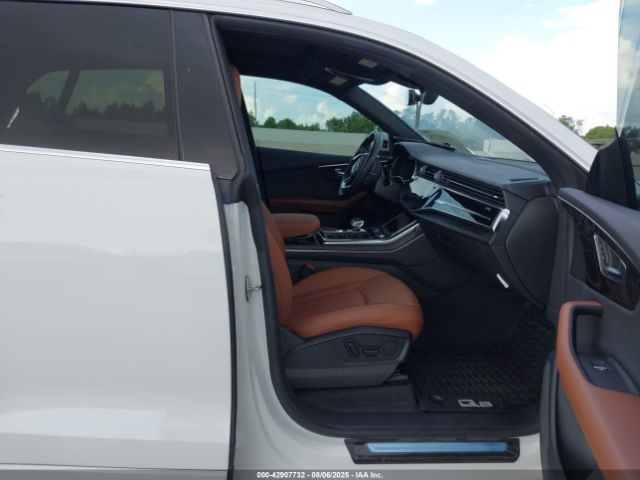 2023 AUDI Q8 WA1AVBF11PD025083 Photo 4