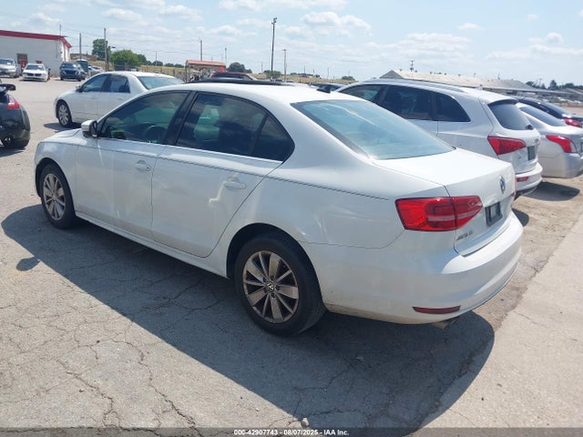 3VWLA7AJ8FM275600 Volkswagen Jetta