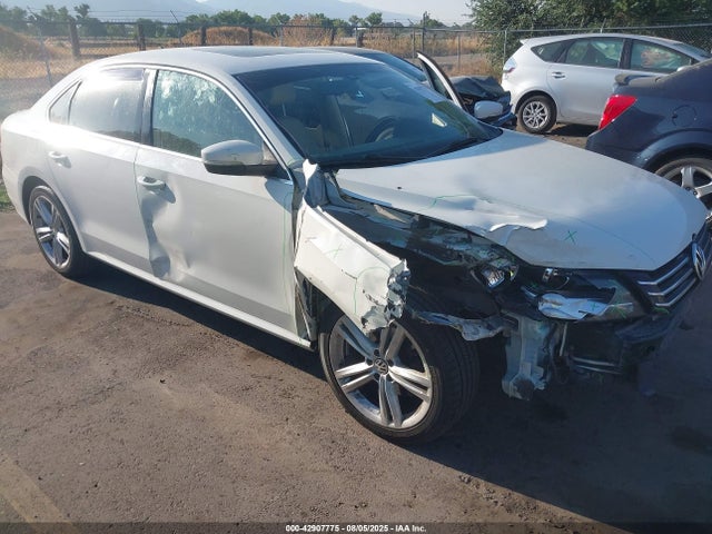 Volkswagen Passat 2014 1VWBT7A32EC043128 Image 6