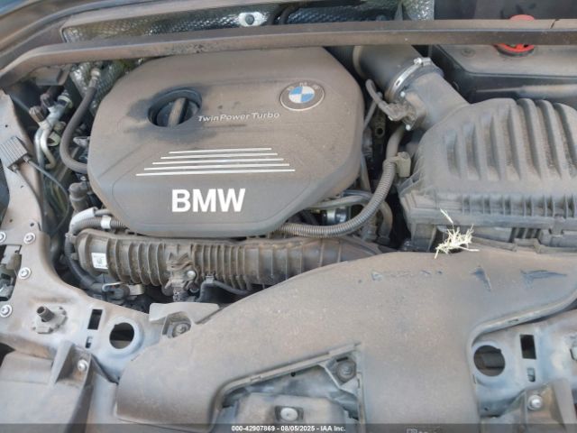 2016 BMW X1 WBXHT3C30GP885919 Photo 9