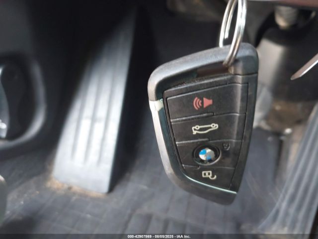 2016 BMW X1 WBXHT3C30GP885919 Photo 10