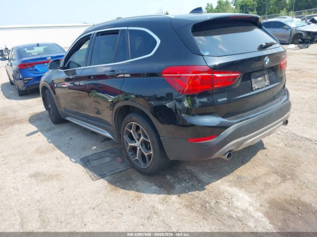 2016 BMW X1 WBXHT3C30GP885919 Photo 2