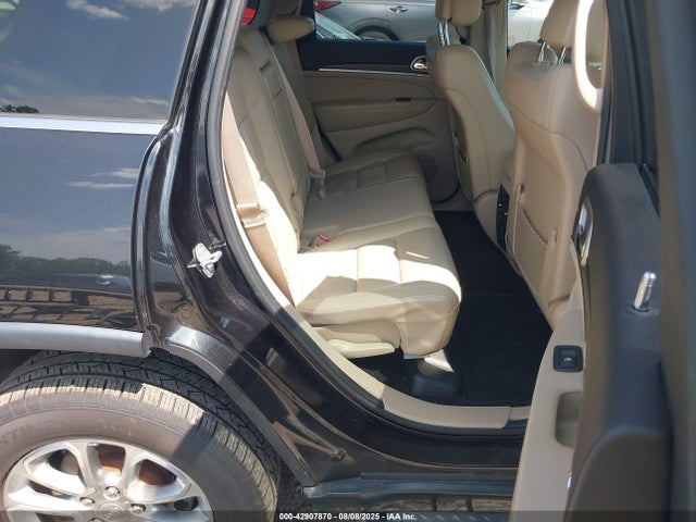 1C4RJFBG6GC328498 Jeep Grand Cherokee