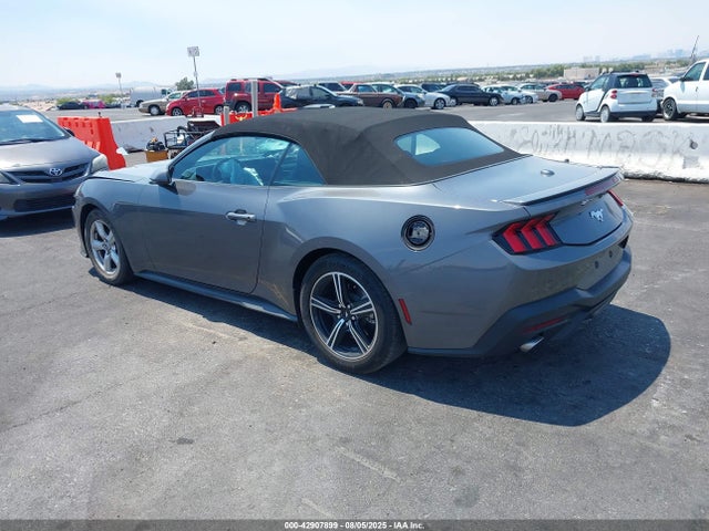 Ford 4v 2024 1FAGP8UH7R5130761 Image 3