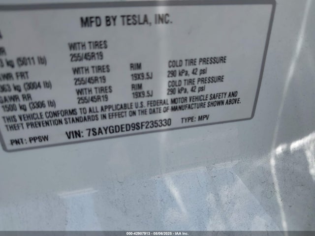 2025 TESLA MODEL Y 7SAYGDED9SF235330 Photo 8