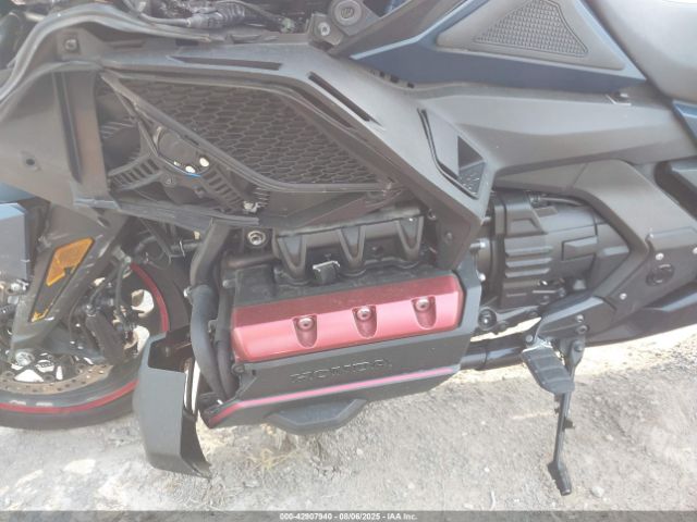 2022 HONDA GL1800 JH2SC7946NK400601 Photo 8