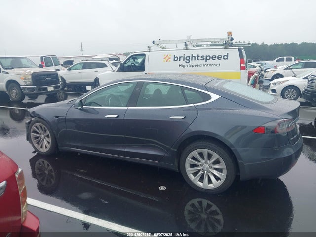 5YJSA1E22HF232022 Tesla MODEL S
