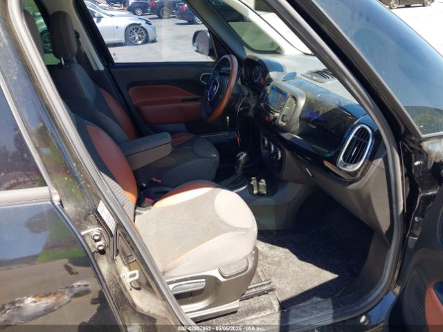 2014 FIAT 500L ZFBCFADH5EZ003886 Photo 4