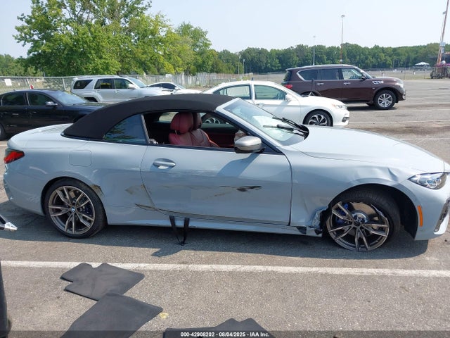 WBA63AT04PCN00543 BMW M440I