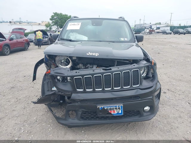 ZACNJDB12NPN68653 Jeep Renegade