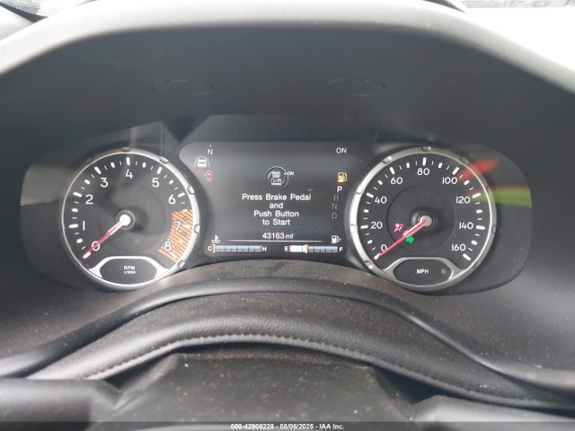 ZACNJDB12NPN68653 Jeep Renegade