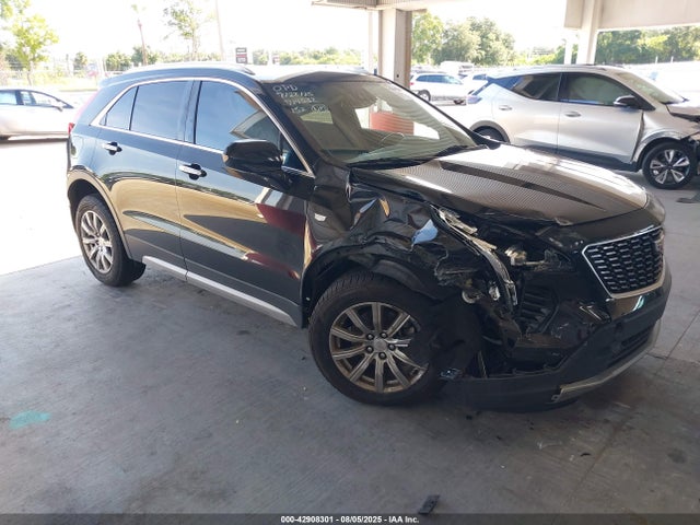 2019 CADILLAC XT4 1GYFZCR40KF206680 Photo 0