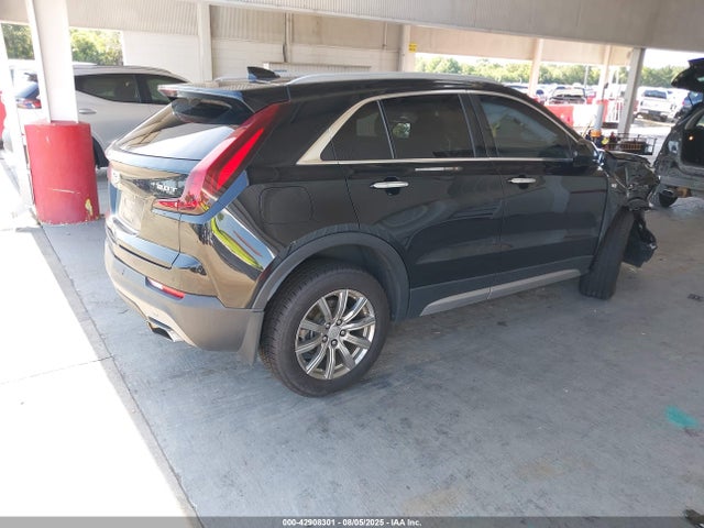 2019 CADILLAC XT4 1GYFZCR40KF206680 Photo 3