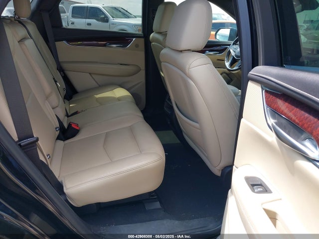 2019 CADILLAC XT5 1GYKNERS8KZ243768 Photo 7