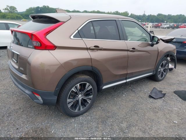 2020 MITSUBISHI ECLIPSE CROSS JA4AT5AA0LZ000218 Photo 3
