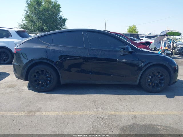 Tesla 2023 2023 7SAYGDEE8PF616876 Image 12