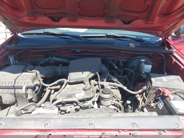 5TFJX4CN0FX050881 Toyota 2tr-fe