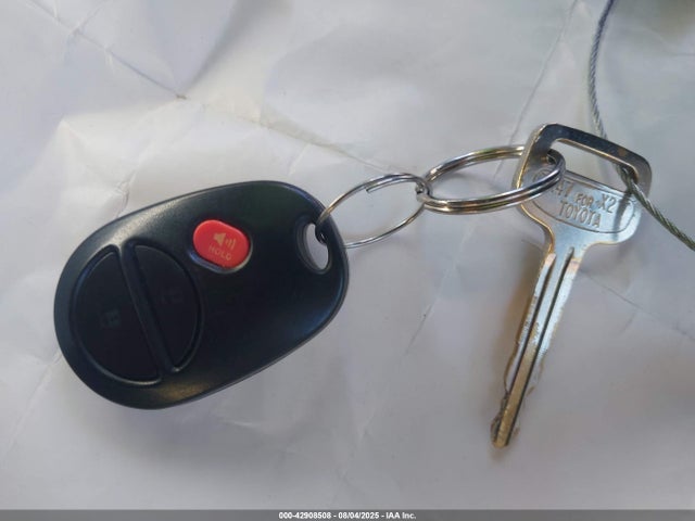 5TFJX4CN0FX050881 Toyota 2tr-fe
