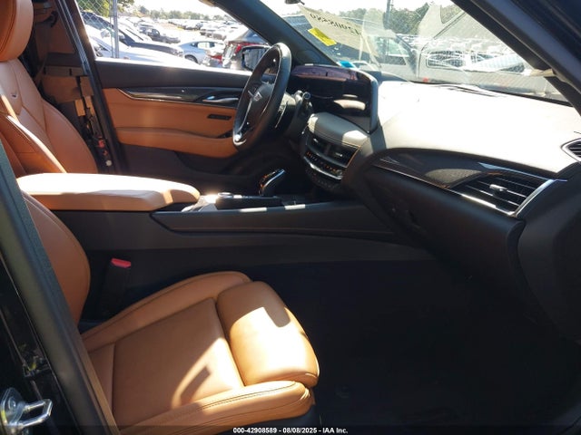 2025 CADILLAC CT5 1G6DS5RKXS0107821 Photo 4