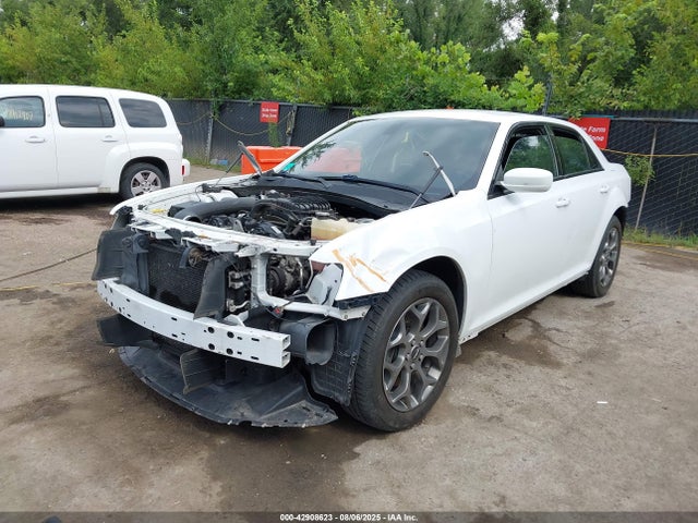 Chrysler 300 2015 2C3CCAGG2FH883086 Image 2
